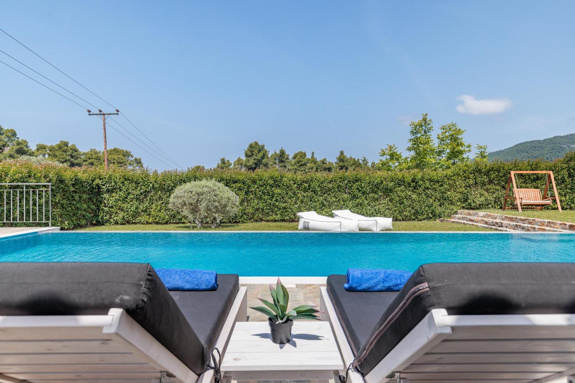 Villa Aelia By Kardous Alikias Exterior photo